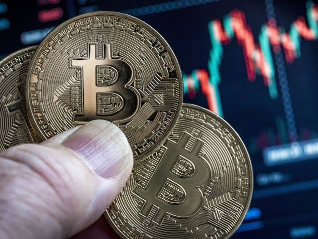 ۲۱ میلیون بیت کوین چیست؟ بعد از استخراج آخرین بیت کوین چه اتفاقی میافتد؟ 3 ۲۱ میلیون بیت کوین چیست